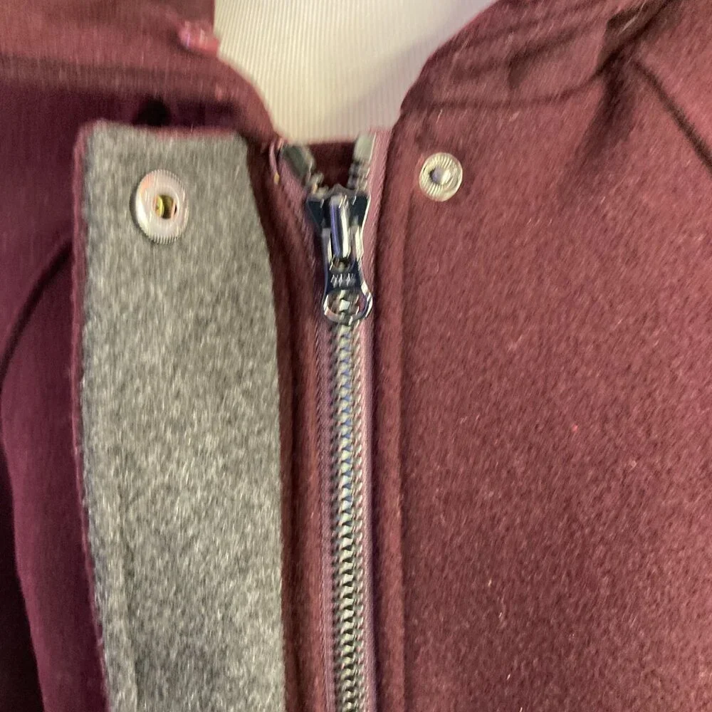 Dawn Levy Coat, Beautiful, Wool Blend with removable Faux Fur hood,  Size M - Picture 6 of 14